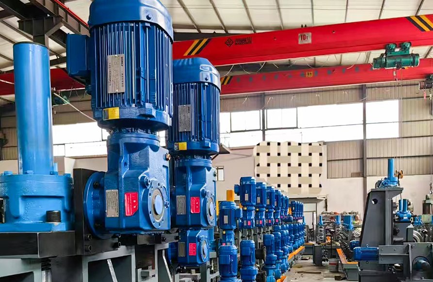 Tình trạng ứng dụng thiết bị truyền động bánh răng